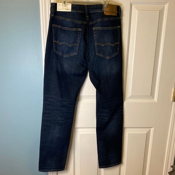 Men’s American Eagle Extreme Flex Jeans - Picture 3 of 3